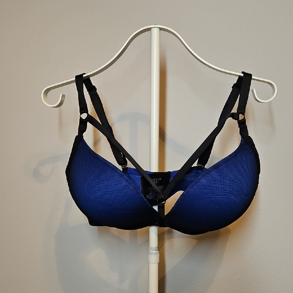 Torrid Black and Blue Strappy Bra 42C